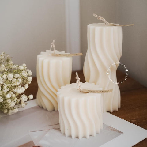 Set 3 of Pillar Wavy Curl | Home decor | Gift | Candle | Handmade soy candle | Natural | Home