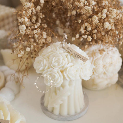 L Rose Bouquet | Home decor | Gift | Candle | Handmade soy candle | Natural | Home