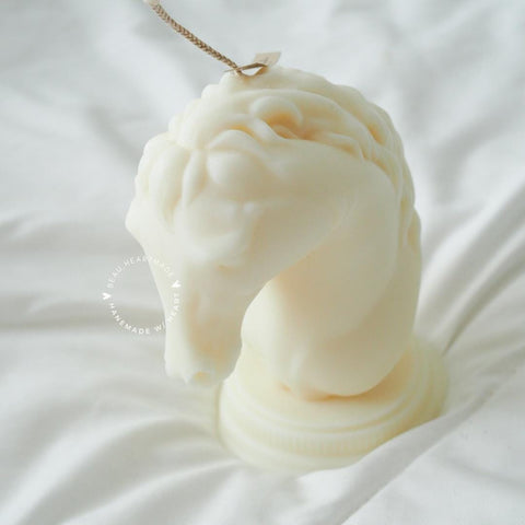 House Chess | Horse Candle | Home decor | Gift | Candle | Handmade soy candle | Natural | Home