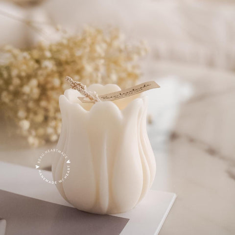 Tulip | Candle | Home decor | Gift | Candle | Handmade soy candle | Natural | Home