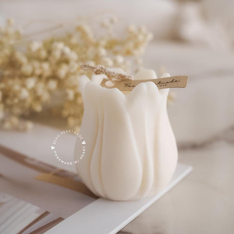 Tulip | Candle | Home decor | Gift | Candle | Handmade soy candle | Natural | Home