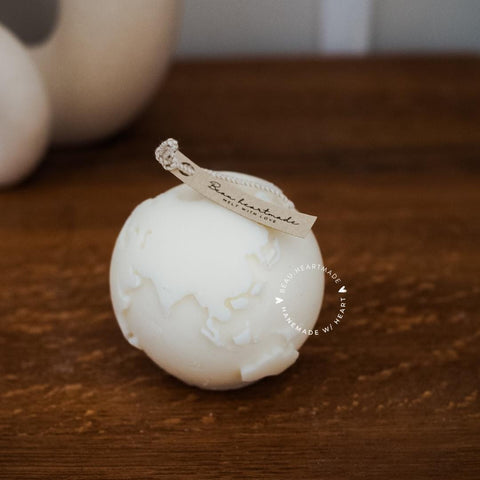 PLANET | Candle | Home decor | Gift | Candle | Handmade soy candle | Natural | Home