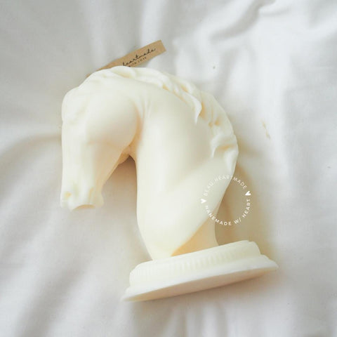 House Chess | Horse Candle | Home decor | Gift | Candle | Handmade soy candle | Natural | Home