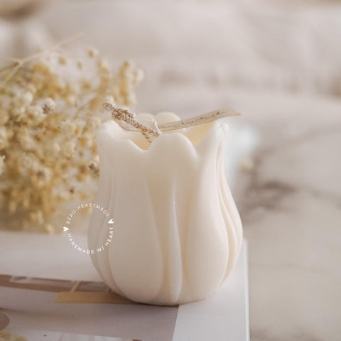 Tulip | Candle | Home decor | Gift | Candle | Handmade soy candle | Natural | Home