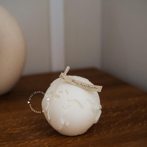 PLANET | Candle | Home decor | Gift | Candle | Handmade soy candle | Natural | Home